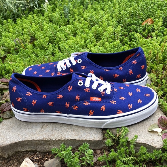 vans authentic new